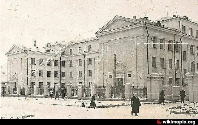 Школа 17 города Октябрьский Башкортостан. 17 Школа г.Октябрьский. Школы г Октябрьский Башкортостан. Школа 15 Октябрьский Башкортостан.