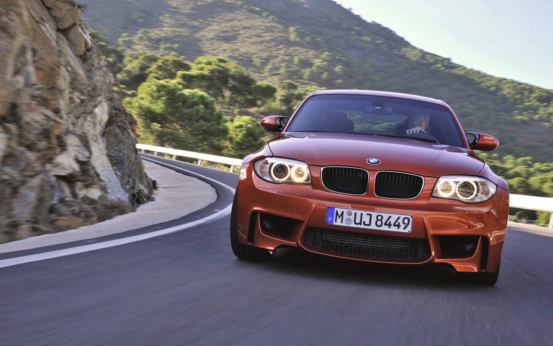 Bmw фото. БМВ м1 кольцо. BMW 7 Series m Coupe. БВМ 1. BMW m1 обои.