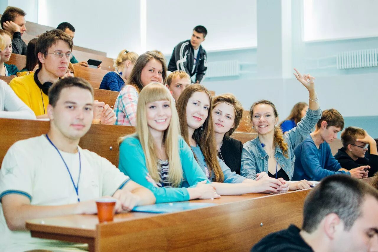 Студенты аспиранты. Студент аспирантуры. Школа будущего персонал. Университеты на маркетолога в Москве.