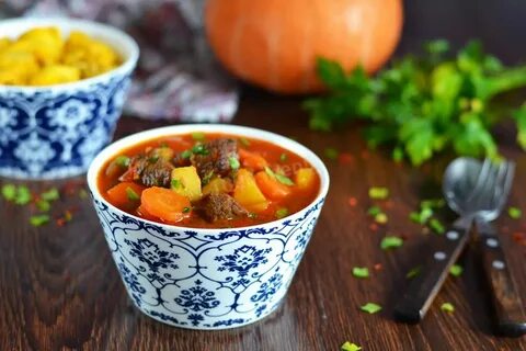 Тыква тушеная с овощами