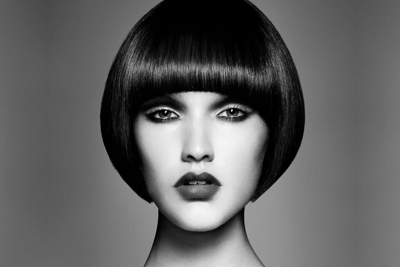 симметричные прически женские. каре с челкой блонд. симметричные прически. асимметрия стрижка женская. прическа симметрия женская.