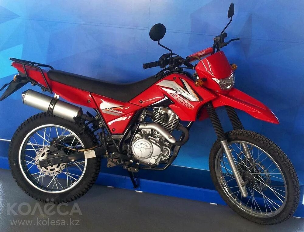 Lifan 200 gy-5. Лифан 200 эндуро. Характеристика лифан 200. Мотоцикл lifan lf200gy-3b. Lifan 200 gy-5 2013.
