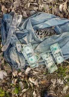 Продать доллары находка