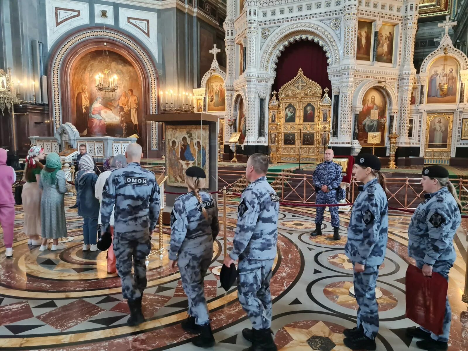 Свежие вакансии в храмах москвы. Вакансии для православных. Найти работу в москве в храме. Вакансии для православных в москве. Свежие вакансии в храмах москвы.