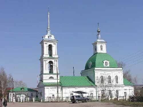 Церковь село большое Мурашкино Нижегородская. Пгт большое Мурашкино Нижегородской области Троицкая Церковь. Большое Мурашкино Базарная площадь. Большое Мурашкино достопримечательности.