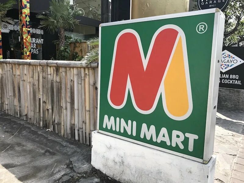 Mini Mart Bali. Бали 2023 март. Tigersnus.