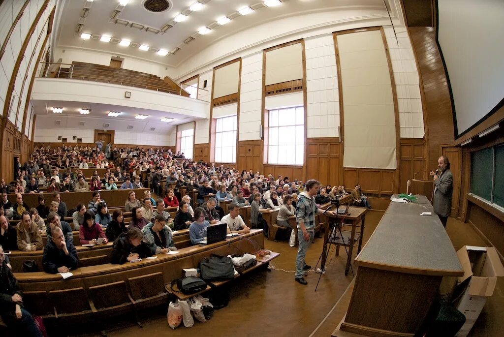 Мгу факультеты математика информатика. Мехмат мгу здание. мехмат мгу внутри. механико-математический мгу кафедра хиничин.
