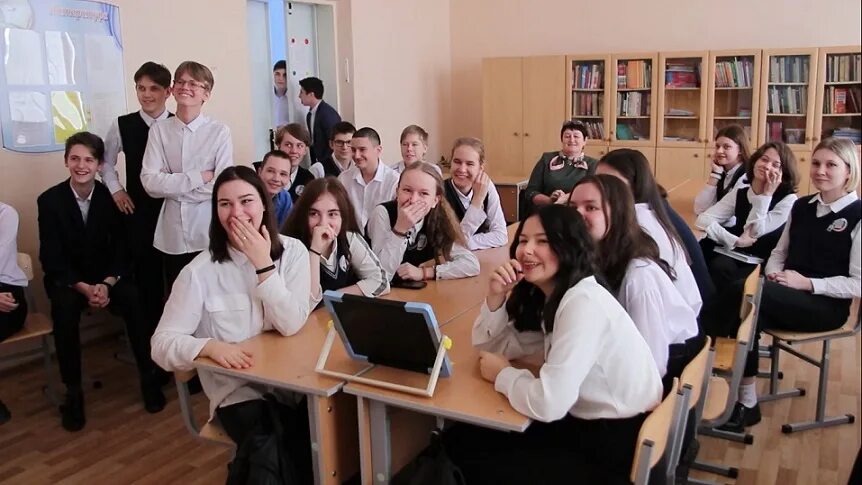 Волгоградский технологический колледж волгоград. Обучение после 9 класса волгоград. Университеты белгорода после 9 класса список. Колледж гостиничного сервиса. Обучение после 9 класса волгоград.