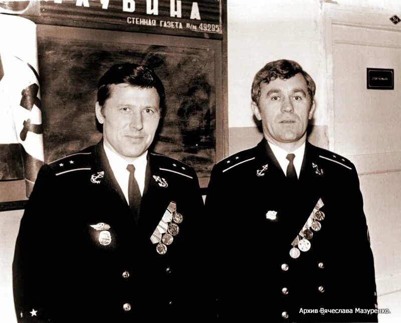 Четвертнов мичман читать. Старший мичман вмф ссср. старший мичман санди. мичман хамовский. старший мичман балтийский флот.