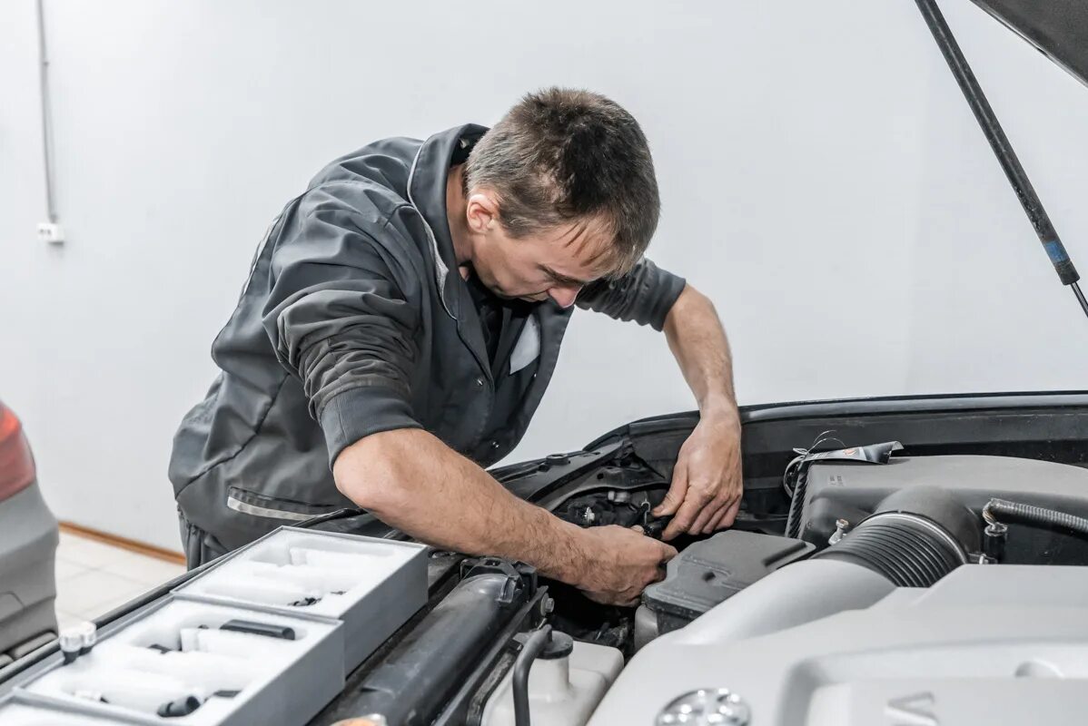 Land cruiser 200 лампа ближнего света. Лампочка заднего хода ленд крузер 200. Land cruiser 200 лампа ближнего света. Toyota land cruiser prado 150 лампа ближнего света. Лампочки ближнего света ленд крузер 100.