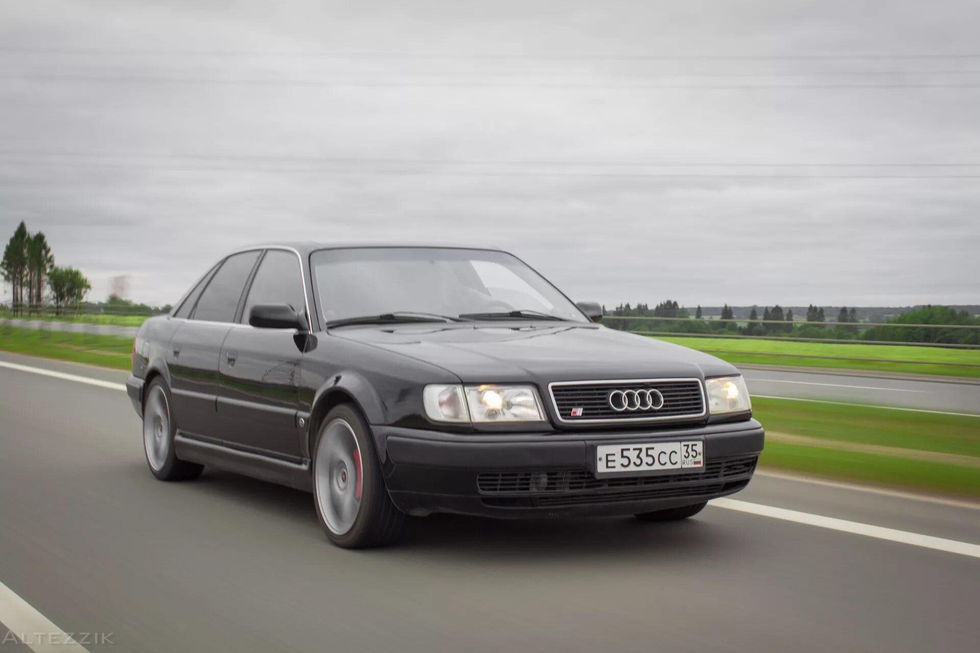 Audi s4 c4. Ауди 100 с4 s4 2.2. Audi s4 1993. Audi s4 c4 1993.