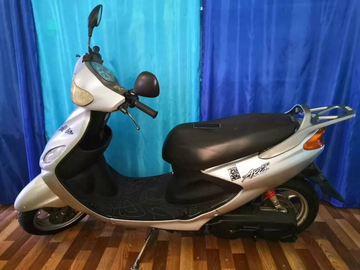 Yamaha grand axis. Yamaha grand 100. Yamaha axis 100. Yamaha grand axis 100 замок зажигания. Мопед ямаха axis 100 кубов.