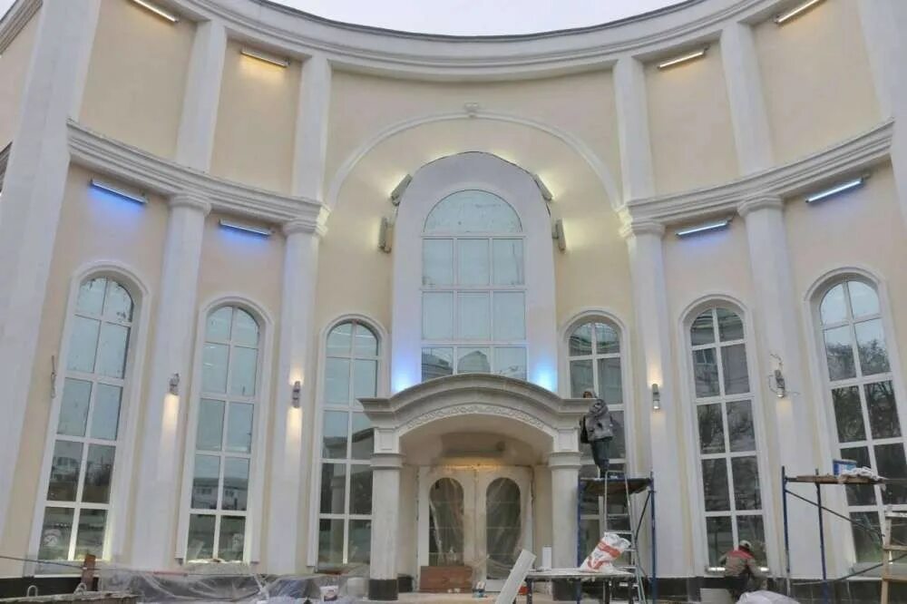 Работа загс новомосковск. Октябрьская. Новомосковский загс тульской области. Цыбрина загс новомосковск. Загс новомосковск новый.