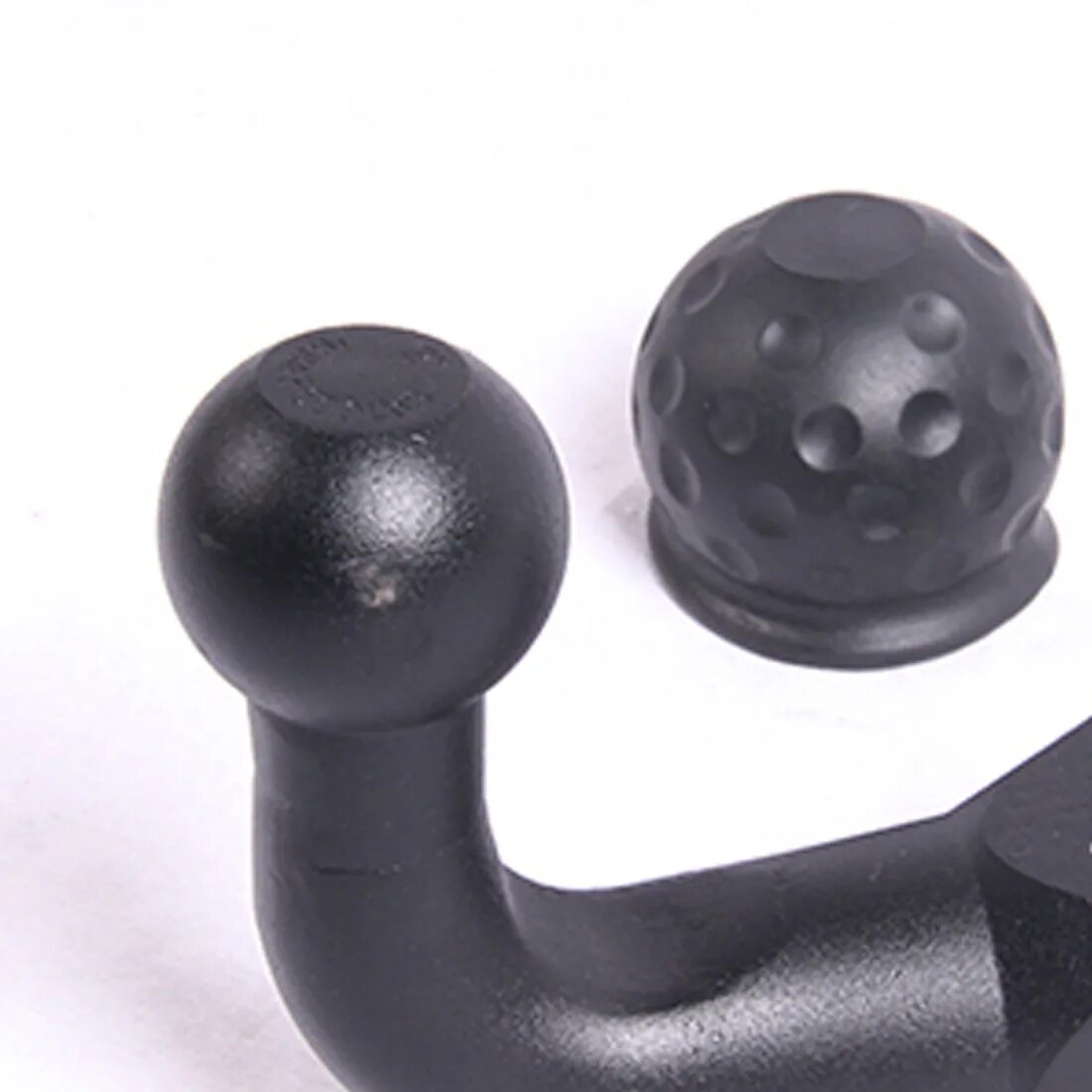 Резиновый шарик на фаркоп прицепа. 4059. Колпачок фаркопа хром. Заглушка для замка фаркопа westfalia. Фаркопа нива шевроле драйв2.