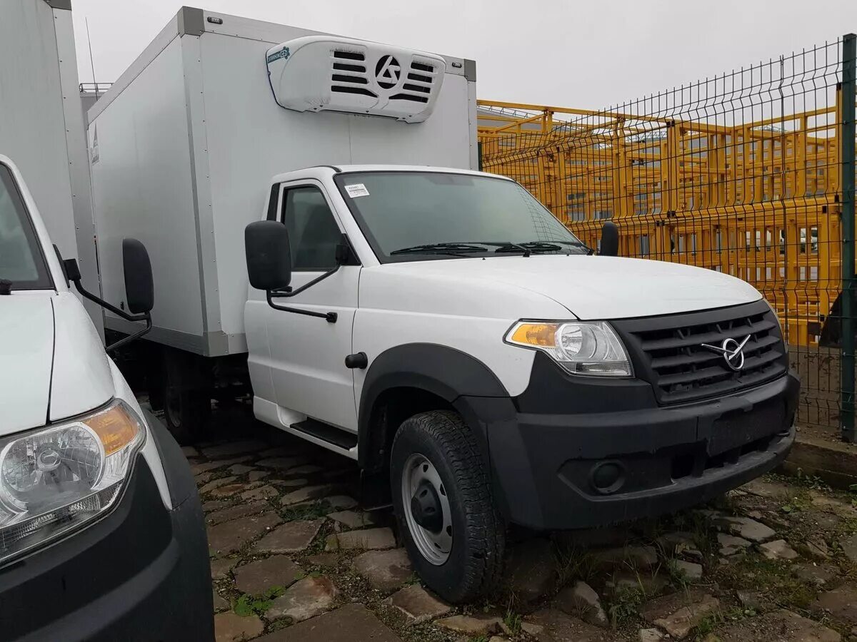 Уаз профи будка 4200. 2м. Уаз профи фургон рефрижератор. Уаз патриот рефрижератор. Уаз профи рефрижератор 4.