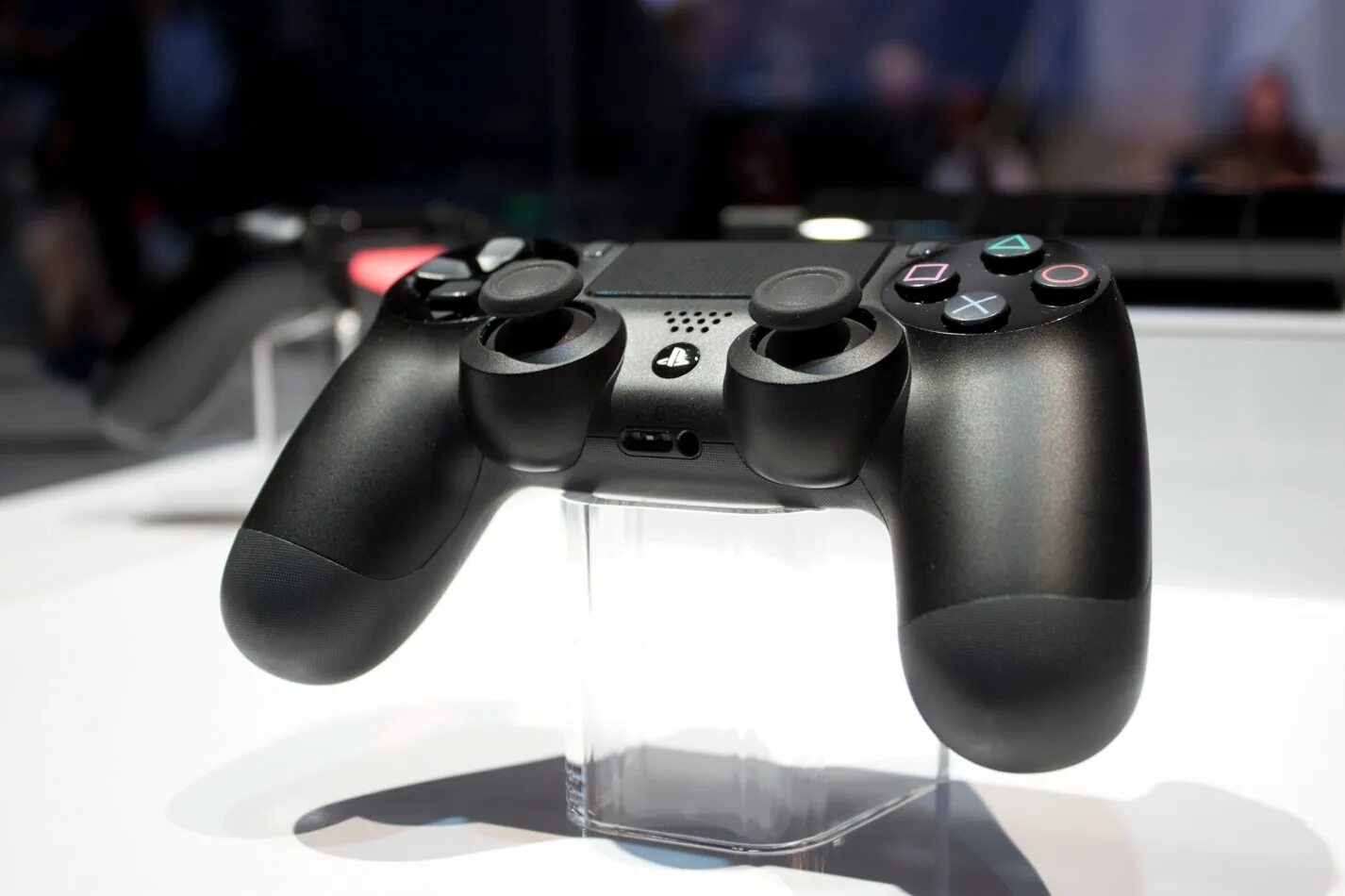 Джойстик от плойки. Ps4 Dualshock. Геймпад ps4 Dualshock. Геймпад Sony Dualshock 4 v1. Sony PLAYSTATION 4 Dualshock 4.