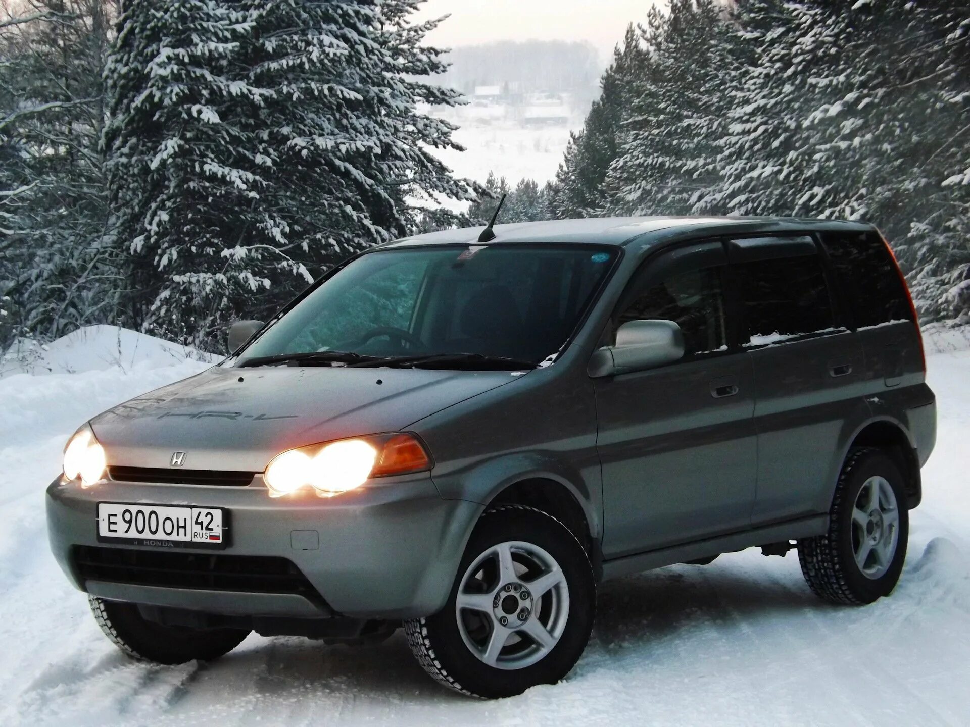 Hr v 2001 год. Honda HR-V 1999. Хонда HR V 1999. Honda WRV. Honda HR-V 2001.