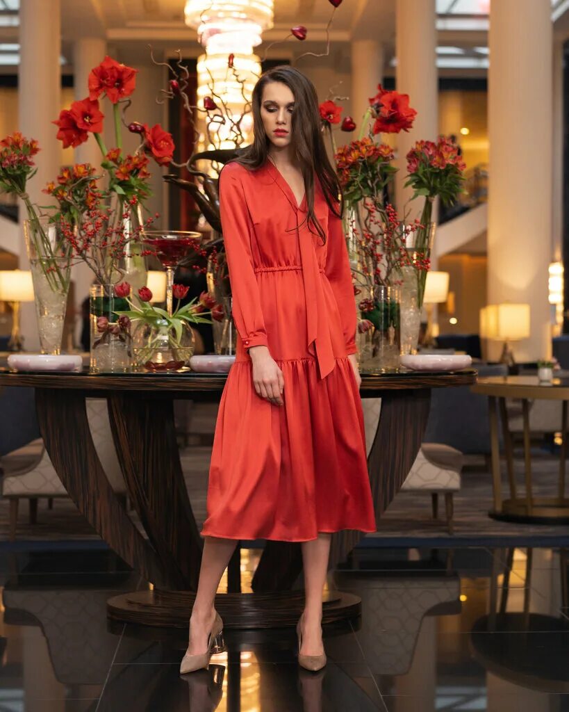 первый магазин коко шанель в париже. какой модный дом. коллекция chanel metiers d'art 2020. шоурум одежды. какой модный дом.