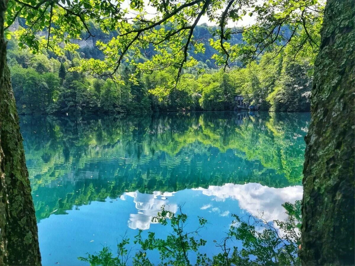 Высота на голубом озере. Голубые озёра Кабардино-Балкария. Нижнее голубое озеро (Церик-кёль. Голубое озеро Церик Кель Кабардино-Балкария. Голубые озёра. Черек-Балкарское ущелье.