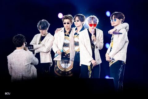 Bts сцена