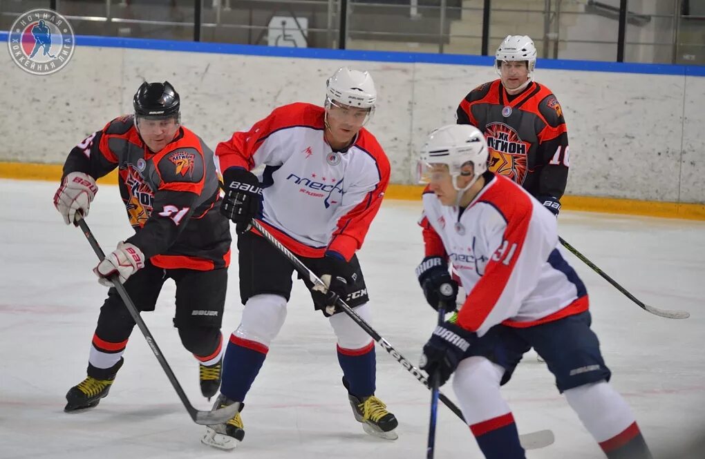 Нпхл чувашии сельский. Непрофессиональная хоккейная лига чувашии. Нпхл 21 чувашия. Нпхл 21 чувашия. Нпхл.