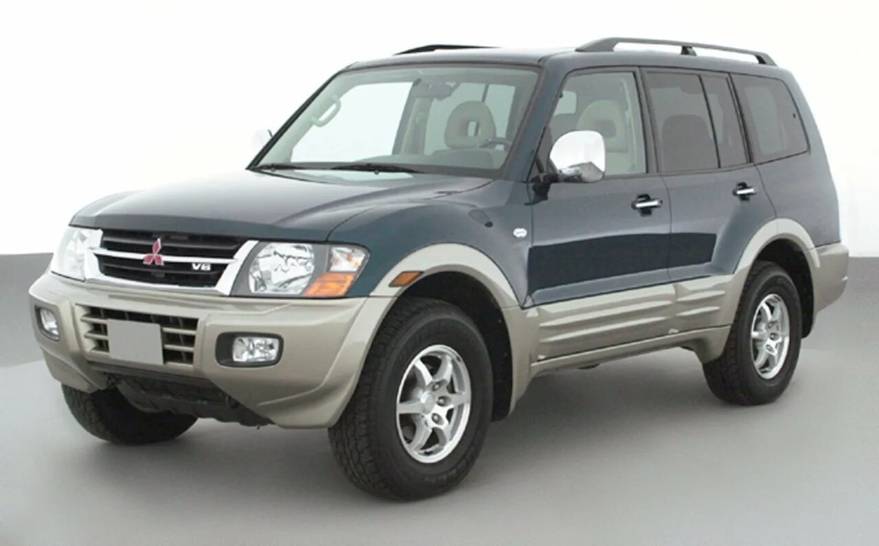 Mitsubishi pajero 2001. Паджеро Монтеро 3. Mitsubishi Montero Pajero 3. Mitsubishi Pajero 2000-2006. 2000 Mitsubishi Pajero III.