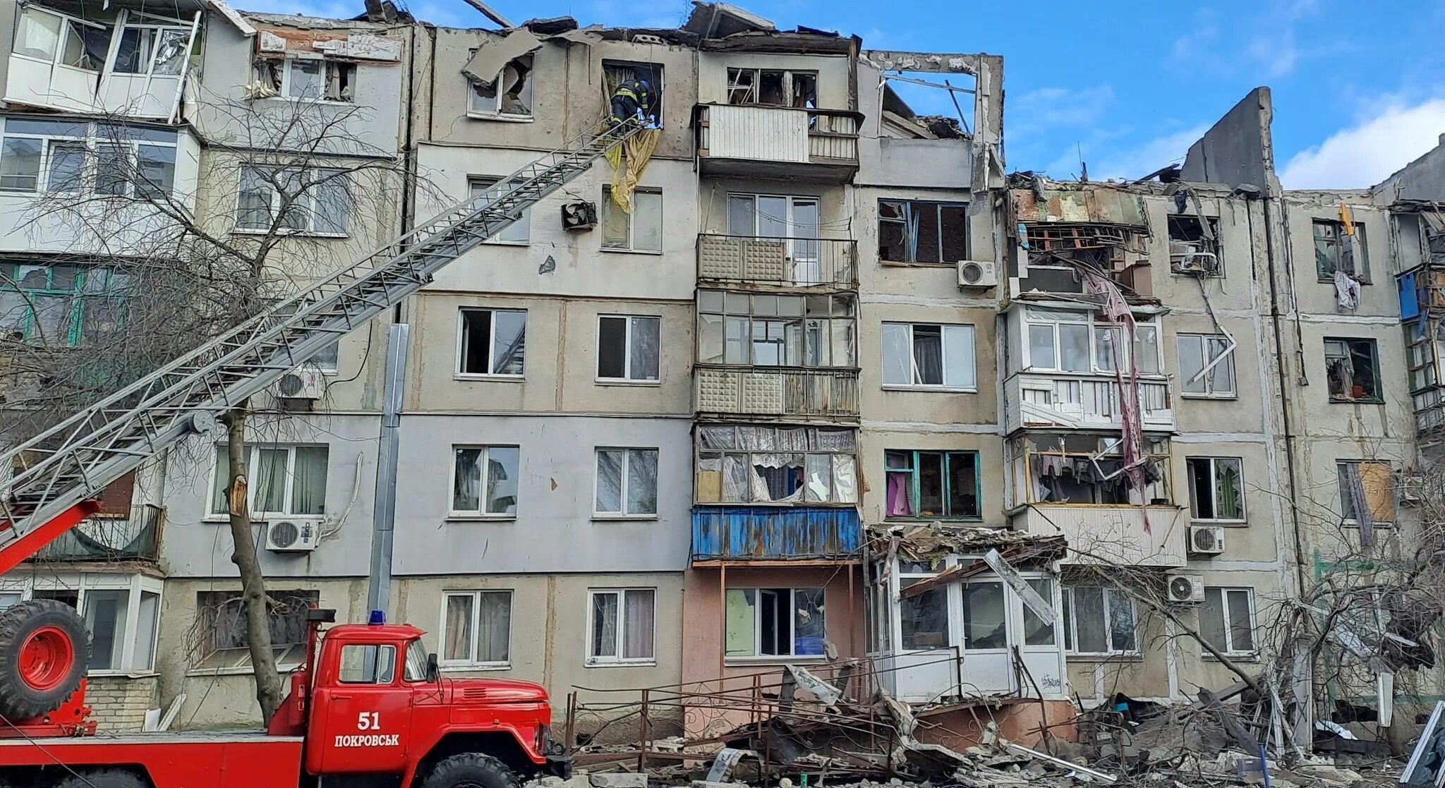 Пятиэтажки. Донецк 2012. Покровск ситуация сегодня. Новости мирнограда и покровска. Покровск ситуация сегодня.
