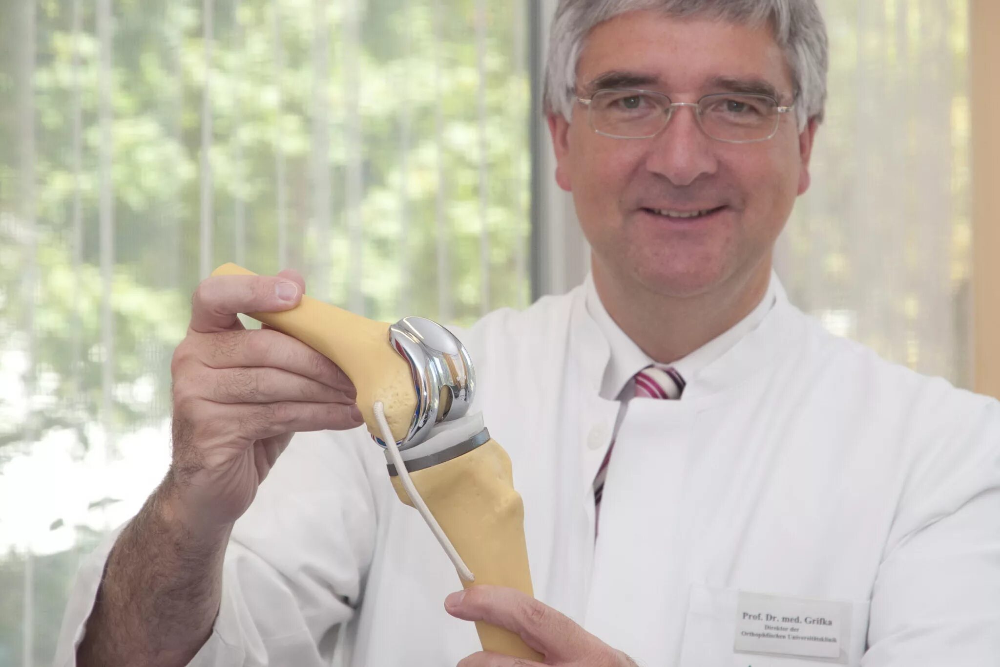 Доктор александр мясников болезнь суставов. П. Немецкие врачи травматологи. Бубновский виталий николаевич. Бубновский сергей 2021.