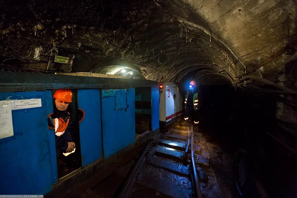 бам северомуйский тоннель. северомуйский тоннель 2. северомуйский железнодорожный тоннель. северомуйский тоннель википедия длина. северомуйский тоннель протяженность.