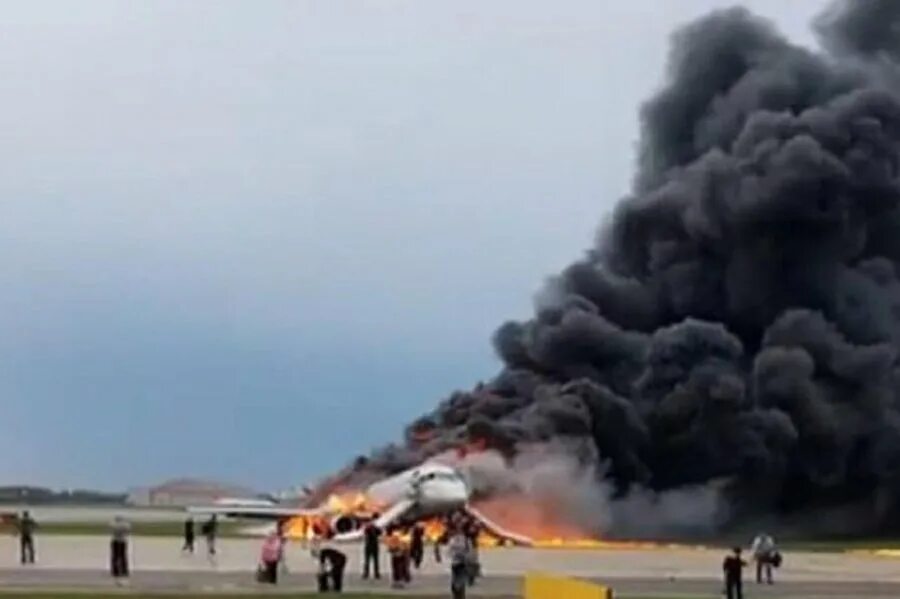 Классификация конфликтных катастроф. Индия коронавирус костры. Классификация катастроф по воз. Горящие самолеты. По классификации воз к теллурическим и тектоническим.