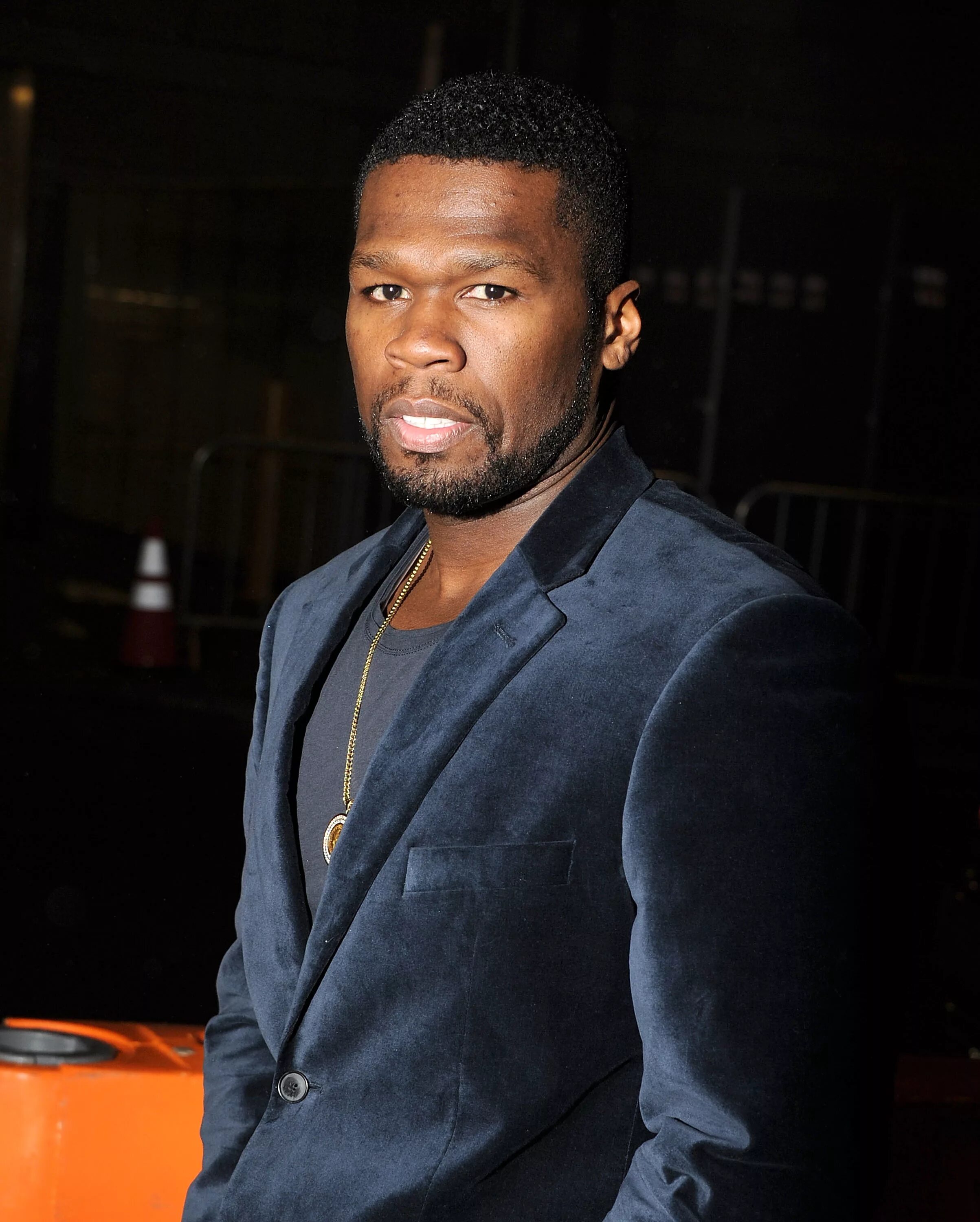Фифти сент. 50 cent. фифти 50 cent. 50 cent фото. фифти сент сейчас.