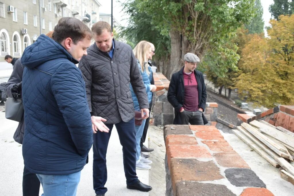 Градозащитник Саратов. Администрация Саратова заместители главы. Ремонт набережной. Вести саратов сегодня