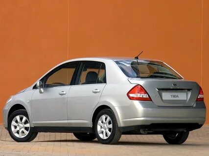Nissan tiida видео