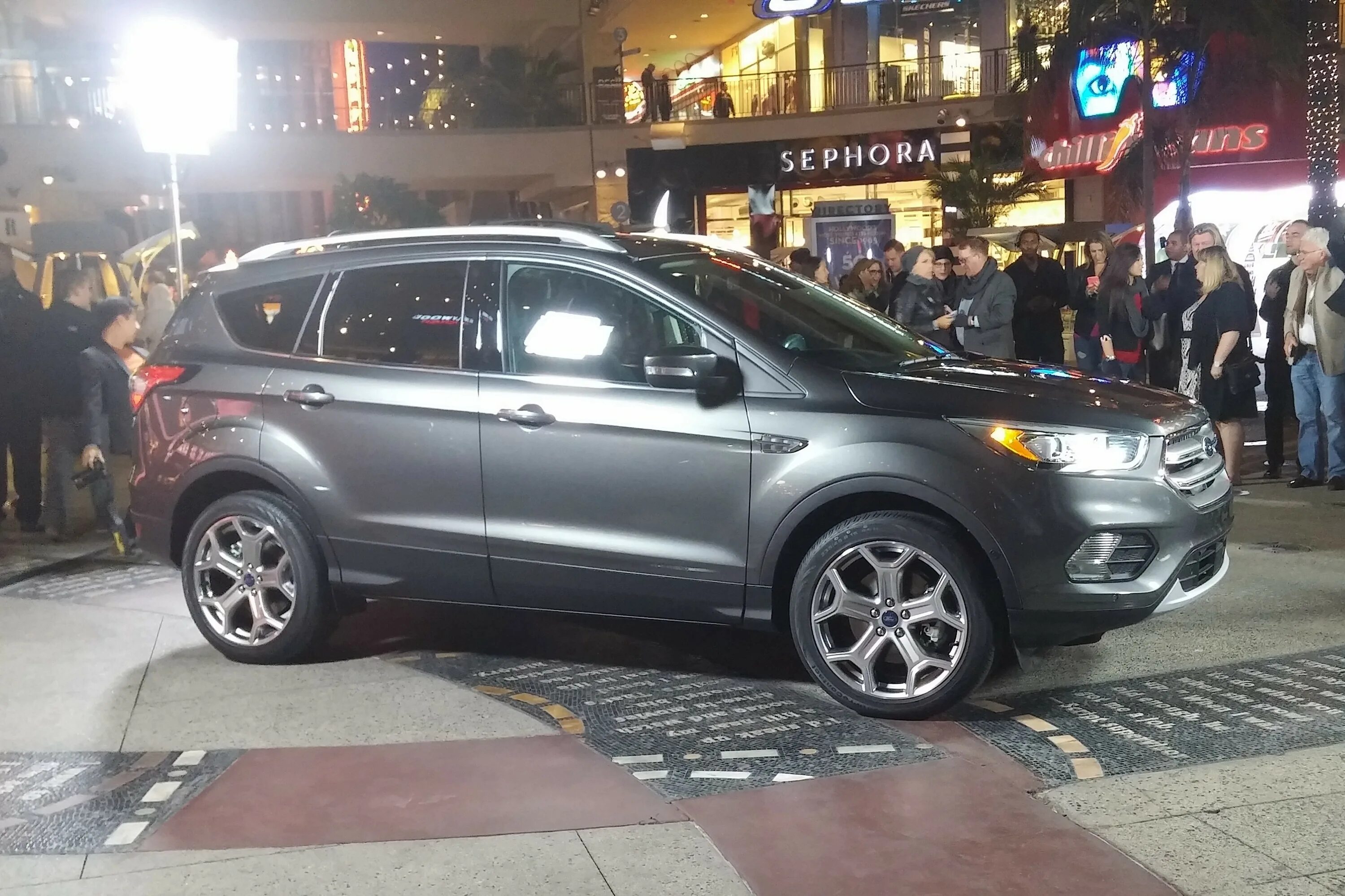 Форд куга r17. Ford Kuga r18. Ford Kuga r19.