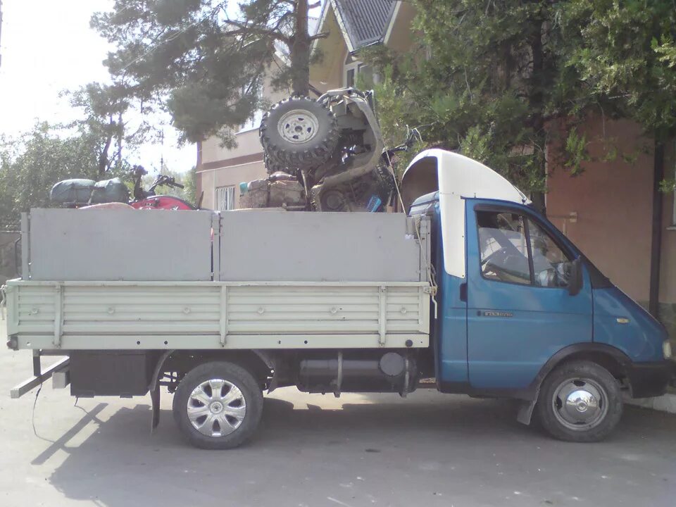 Старая бортовая газель. Газель старенькая бортовая. Газель 3302 бортовой. Газель старенькая бортовая. Газель старенькая бортовая.