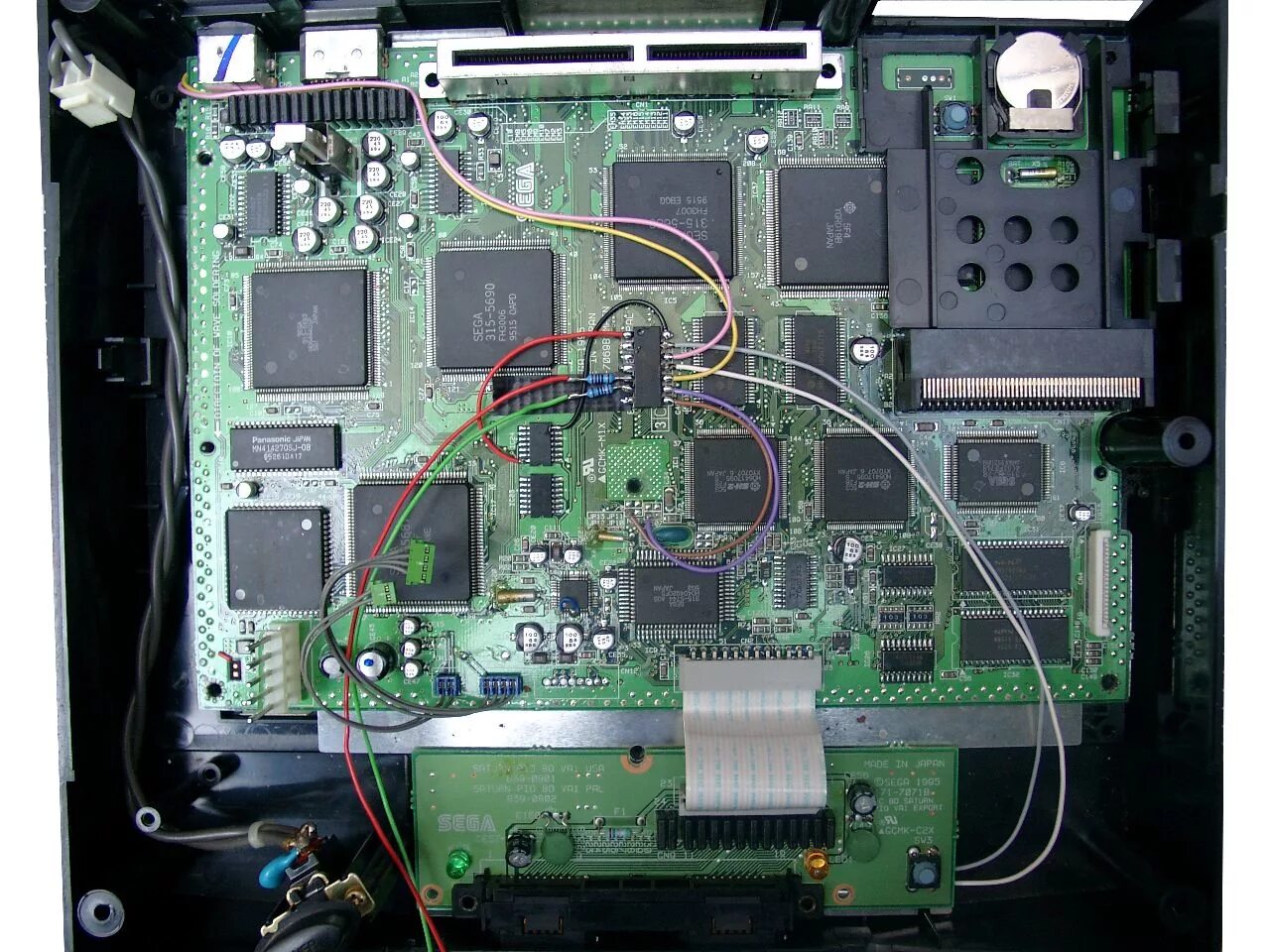 Sega bios. Sega saturn плата. sega saturn disassembly. чиповка сега сатурн. sega att60001 pal mod.