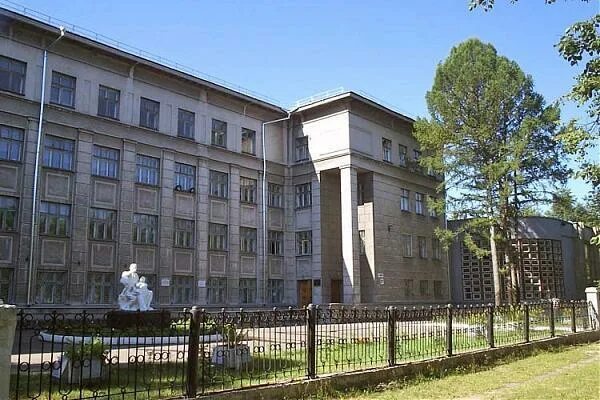 Лицей №36 иркутск. Лицей 36 нижний новгород. Школа 36 лицей нижний. Лицей 36 нижний новгород. Сайт лицея 36 нижний.