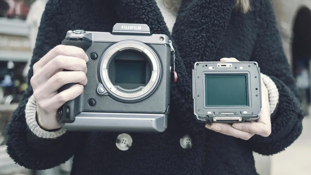 Fujifilm FinePix S3 Pro Review Happy
