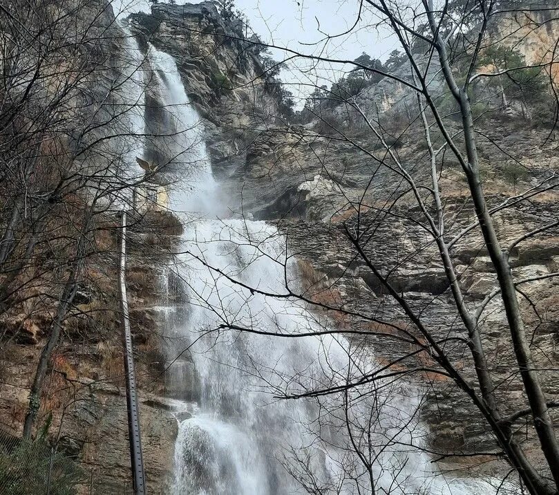 Водопад Учан-Су Крым. Учан-Су водопад 2022. Водопад Учан-Су в Ялте. Ай Петри водопад Учан-Су.