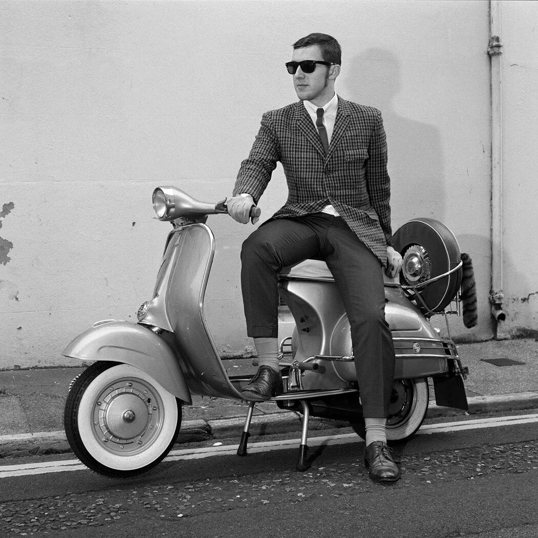 Mod uk. Mods субкультура. моды субкультура 60е. моды британия субкультура. субкультура моды опрятные хулиганы.