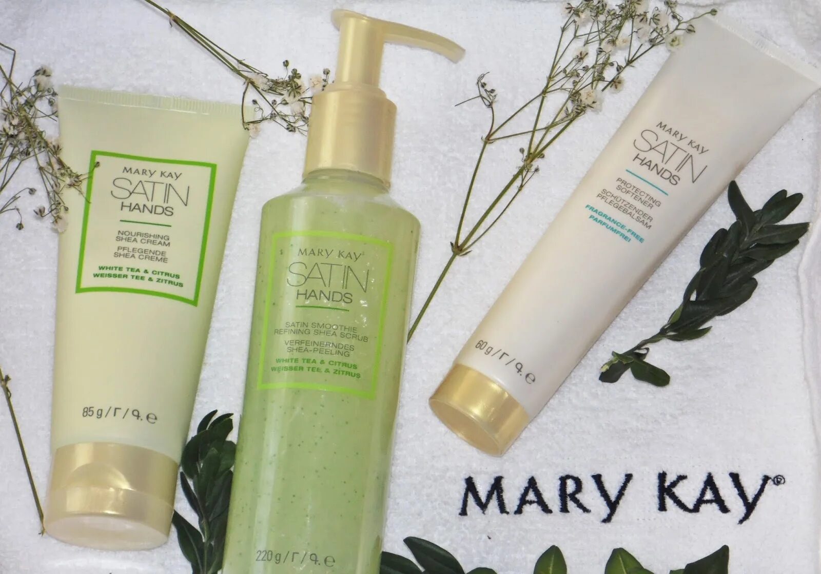 Туалетная вода из mary kay satin hands. Набор бархатные ручки мэри кэй. Система для рук мэри кей. Satin hands. Satin hands с маслом ши.