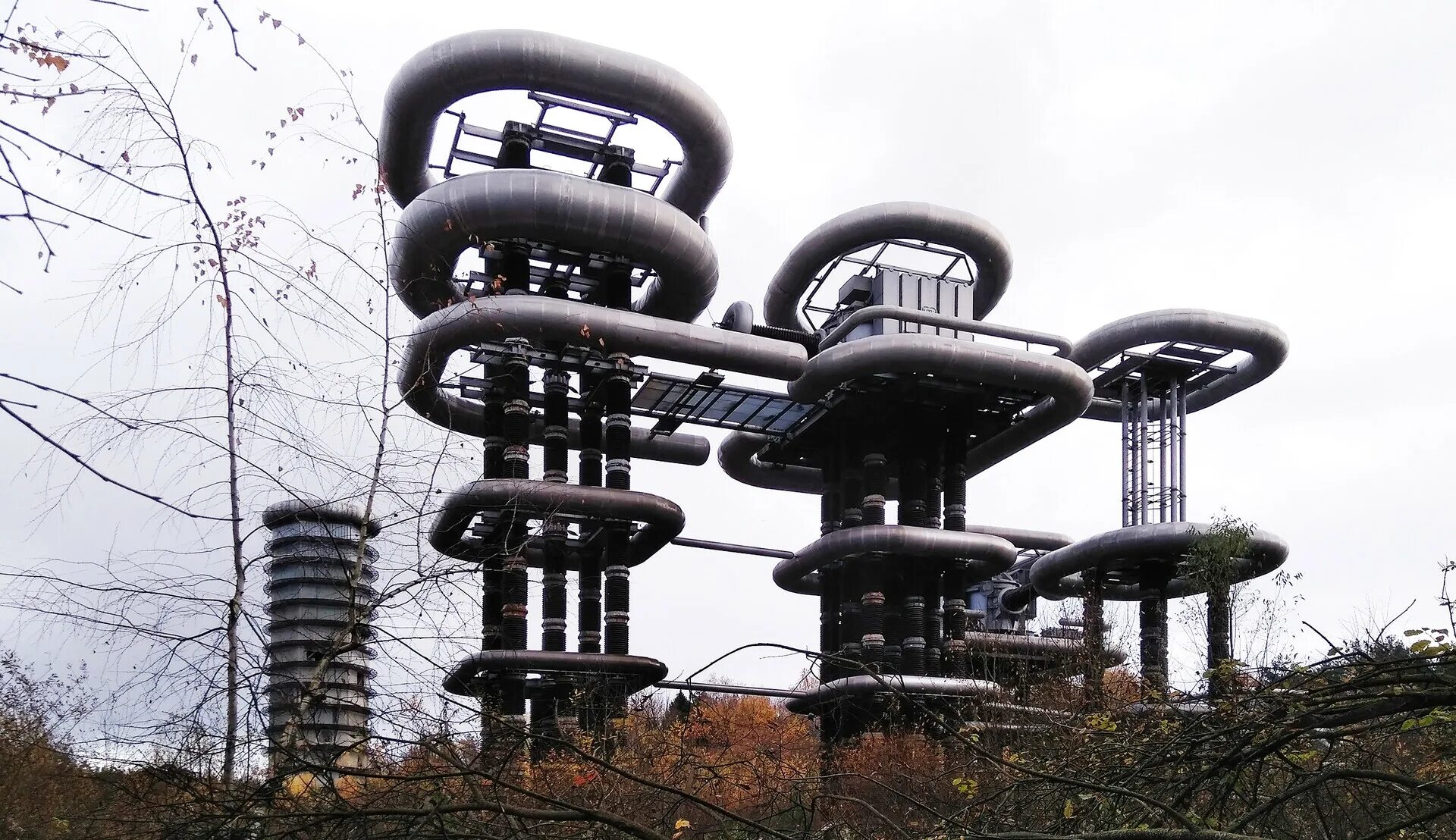 Катушки тесла» и генератор аркадьева-маркса. Генератор аркадьева-маркса истра. Генератор аркадьева-маркса под истрой. Истра • высоковольтный научно-исследовательский центр (вниц вэи). Тесла истра заброшенный объект.