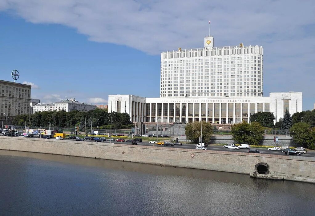 Дом правительства (Parliament House). Здание парламента РФ. Русский парламент здание в Москве. Белый дом в Москве.