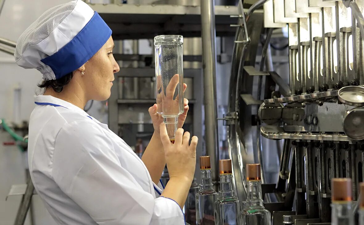 знаменский сахарный завод русагро-тамбов. галиев айрат наилевич ммз вперед. московский ликеро-водочный завод. калужский ликеро-водочный завод кристалл калуга. вхз маркелов.