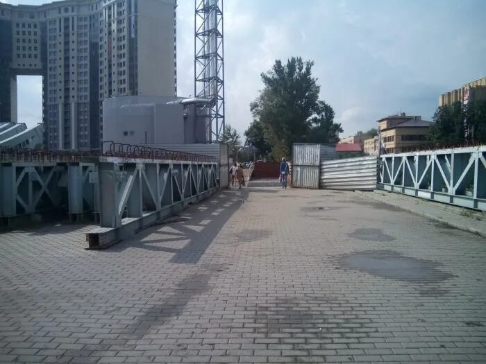 Старый мост щелково кафе. Новый мост щелково. Старый мост щелково. Щелково клязьма мостики. Поселок ново гуглино мариуполь.