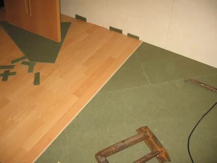 Положить ламинат бетонный