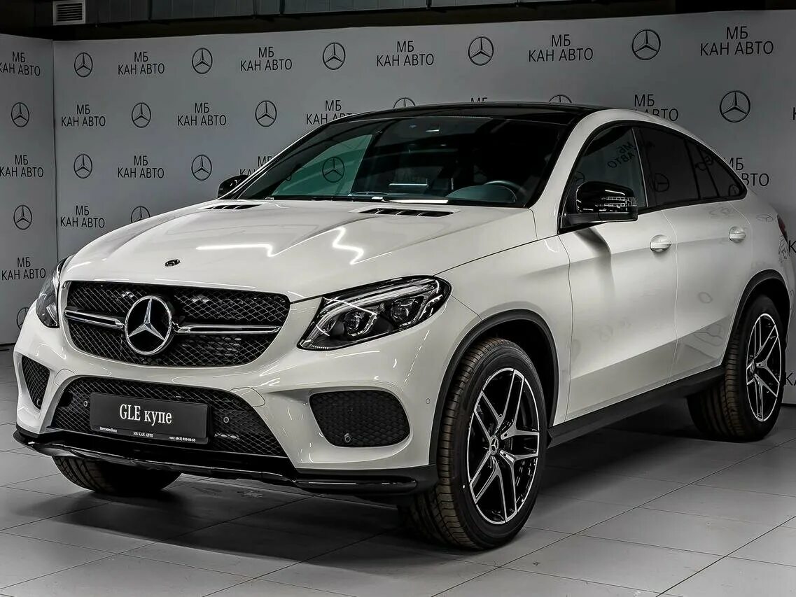 Купить мерседес новый у официального. Mercedes Benz GLA 200 2019. Mercedes Benz GLA 200 новый. Mercedes-Benz GLA 200 I x156 2019. Мерседес GLA 200 новый 2021 белый.