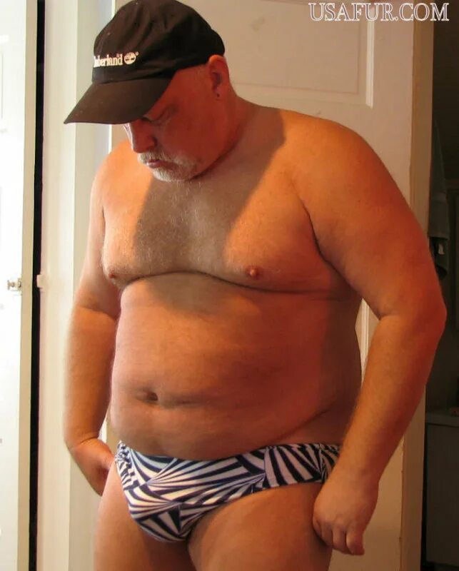 Fat Daddy speedo. Chubby daddy