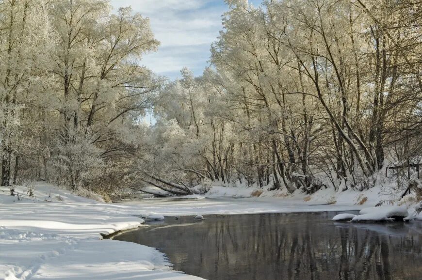 Оренбургская раскрасавица капустин. Зимний пейзаж с рекой фото. Поле весной фото со снегом. Оренбургская раскрасавица. Картинки русская раскрасавица зима.