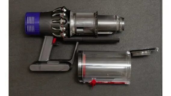 Dyson Cyclone v10. Мотор Dyson v15. Dyson Cyclone v10 Red/Grey. Dyson v10 коробка. Дайсон поменять